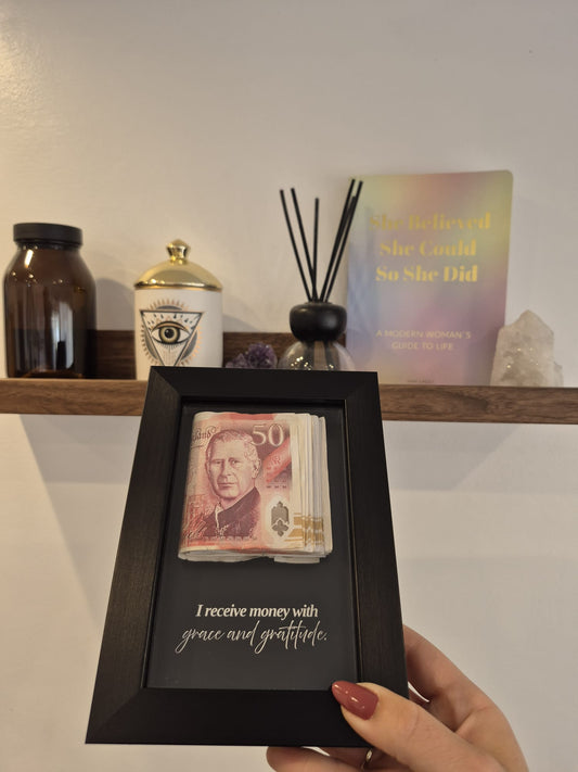 I Receive Money with Grace & Gratitude